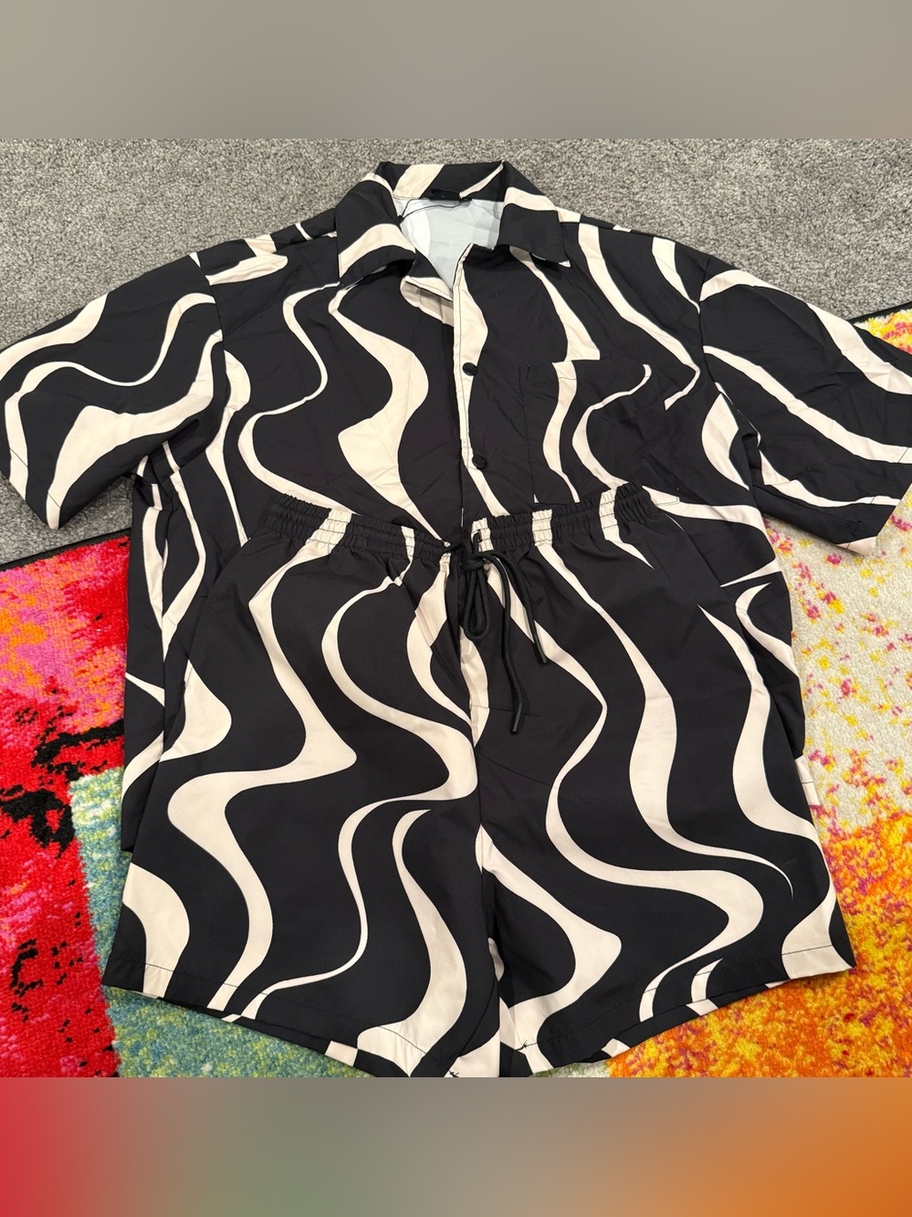 SUMWON Boxy Fit Revere Collar All Over Print Swirl Shirt And Short 2 Piece Set